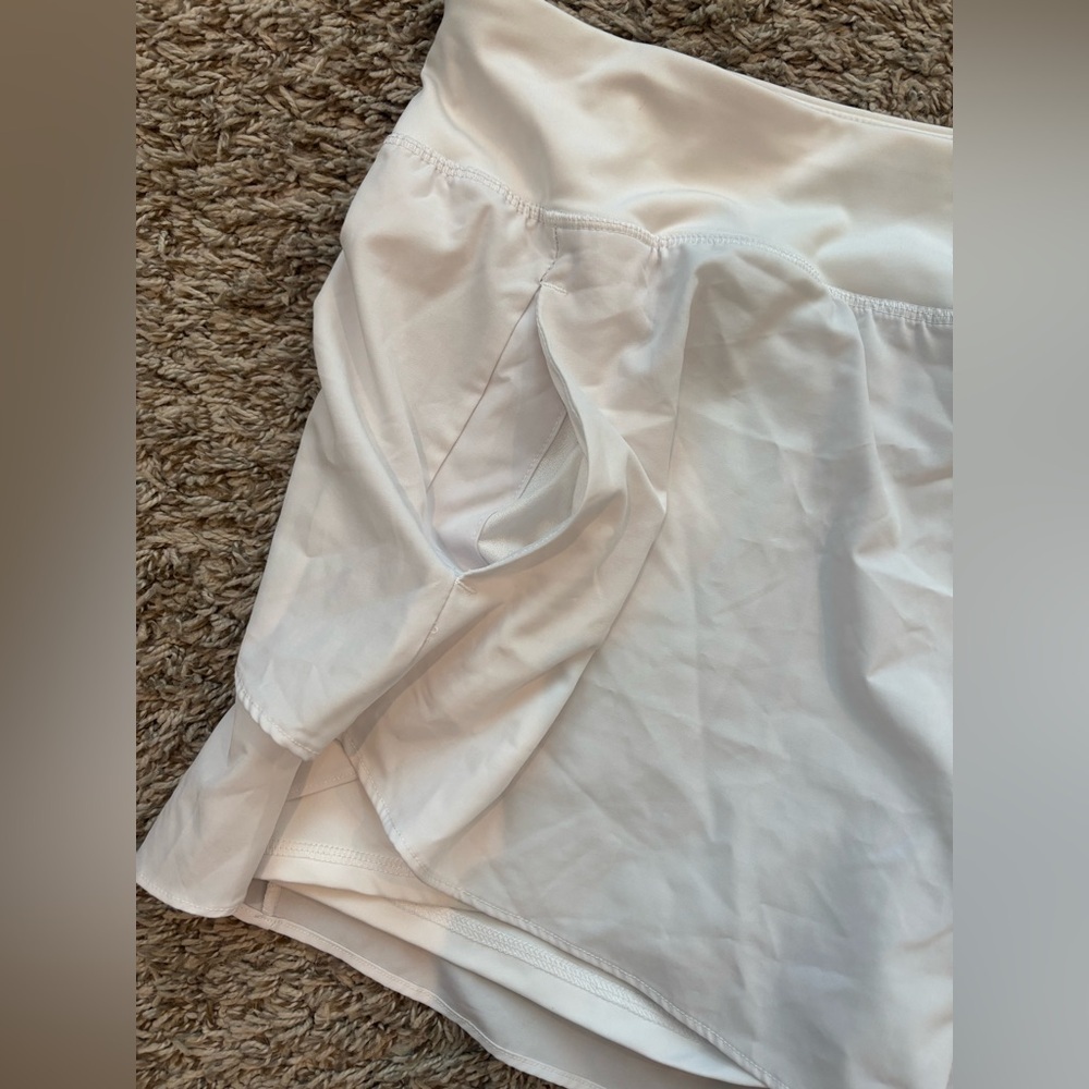 3X White Athletic Skort Shorts Built In Liner Flowy Tennis Active NWOT Plus - Picture 2 of 4
